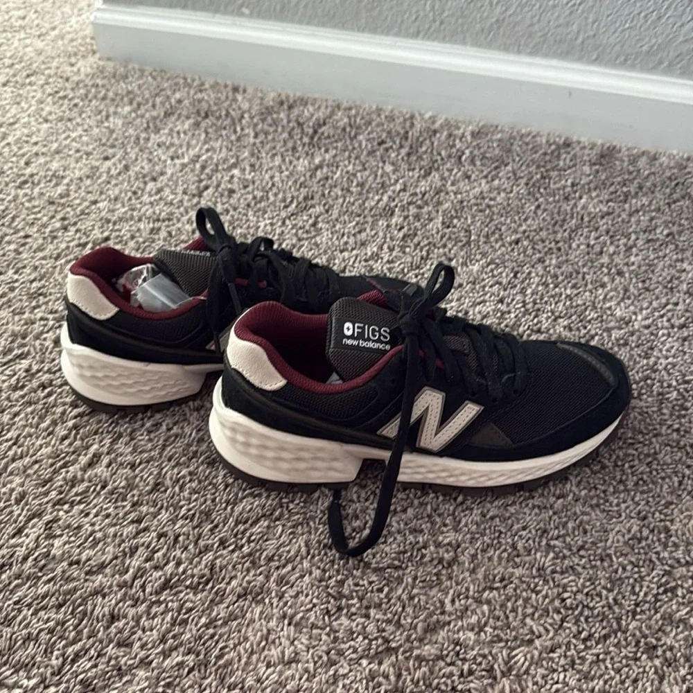 New Balance X Figs 574 Black and Burgundy Men’s 4.5 Women’s 6